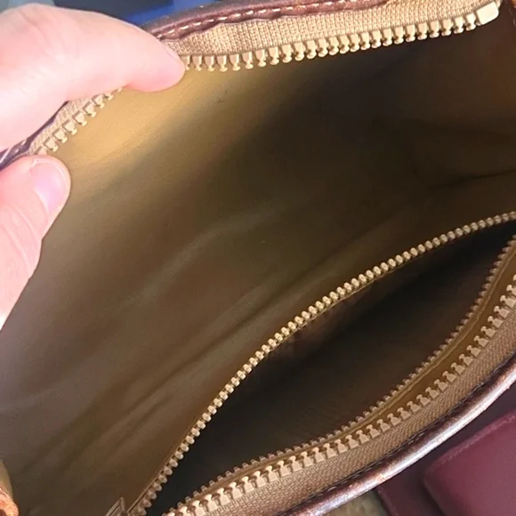 🔥CELINE Macadam Clutch - Picture 8 of 9